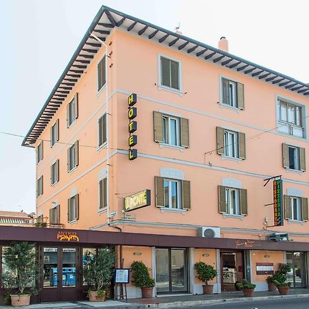 Hotel Il Ponte Cecina  Kültér fotó