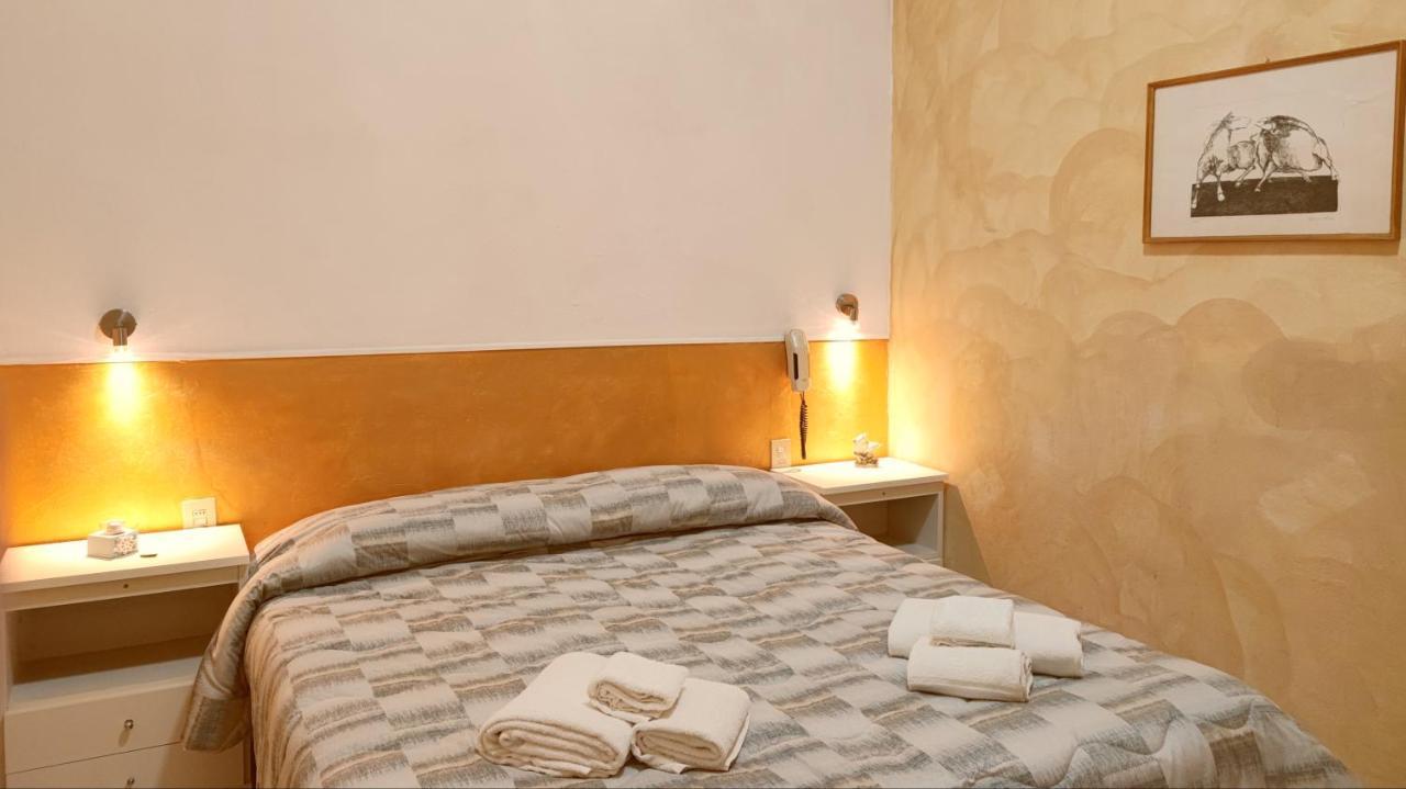 Hotel Il Ponte Cecina  Kültér fotó