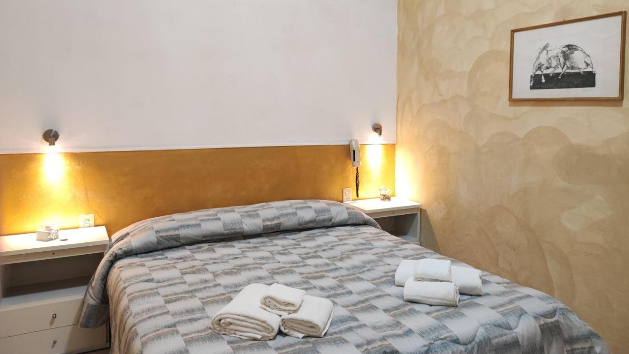 Hotel Il Ponte Cecina  Kültér fotó