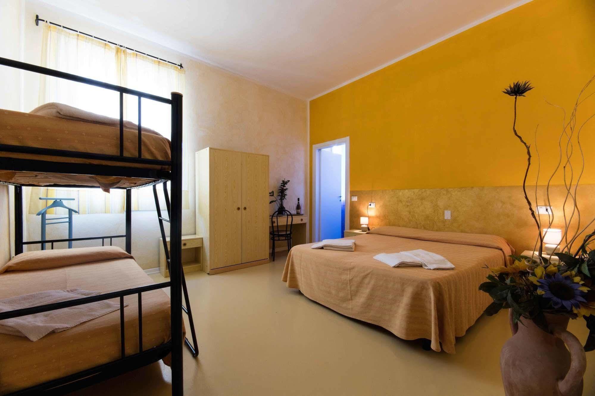 Hotel Il Ponte Cecina  Kültér fotó